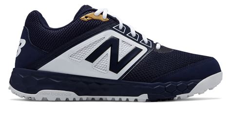 best men's baseball turf shoes.